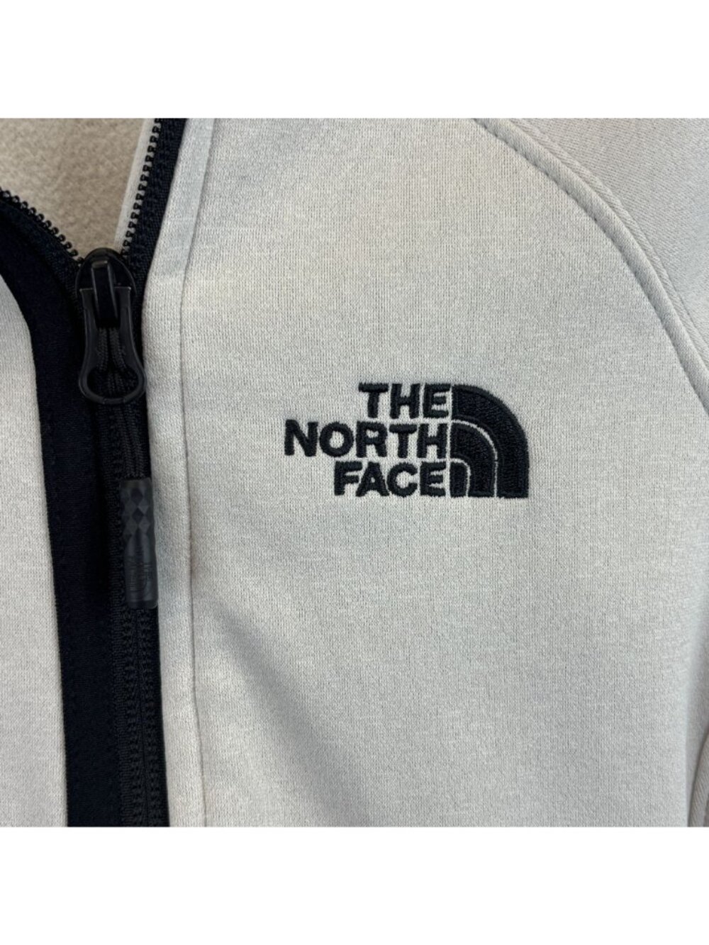 The North Face Arcata Womens Medium Jacket White Asymmetrical Full Zip Hoodie - Picture 3 of 8